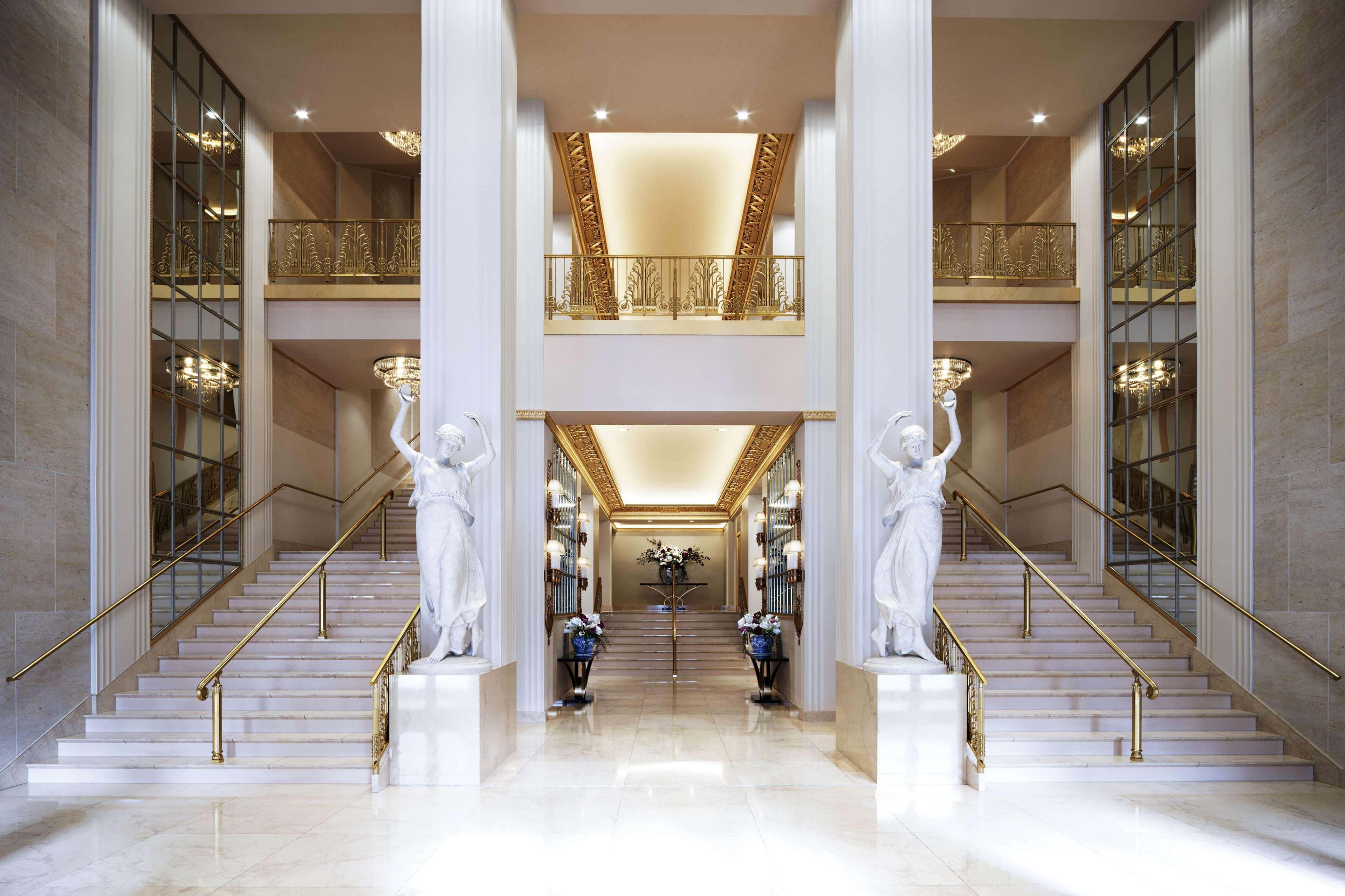 Waldorf Astoria New York Hotel Exterior photo